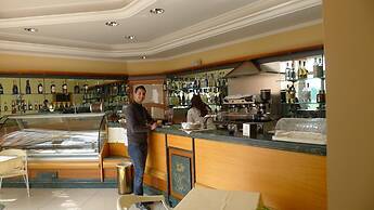 King's House Hotel Resort