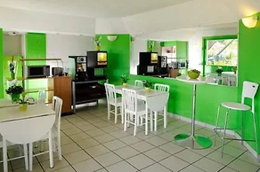 Lemon Hotel Le Coteau Roanne
