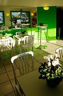 Lemon Hotel Avignon Rochefort du Gard