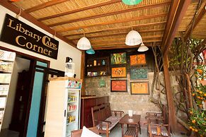 Hoi An Pho Library Hotel