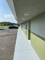 Red Carpet Inn and Suites