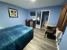 Red Carpet Inn and Suites