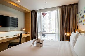 VELA Dhi GLOW Pratunam