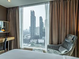 VELA Dhi GLOW Pratunam