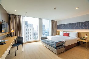 VELA Dhi GLOW Pratunam