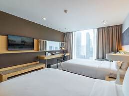 VELA Dhi GLOW Pratunam