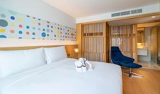 VELA Dhi GLOW Pratunam