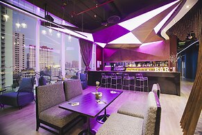 VELA Dhi GLOW Pratunam