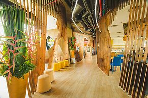 VELA Dhi GLOW Pratunam