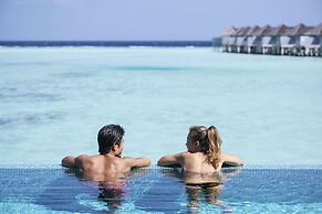 OUTRIGGER Maldives Maafushivaru Resort