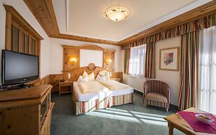 Waidringer Hof - 1. Tiroler Glückshotel