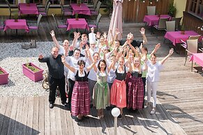 Waidringer Hof - 1. Tiroler Glückshotel