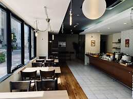 Court Hotel Shinyokohama