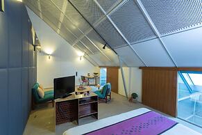 Mana Hotel