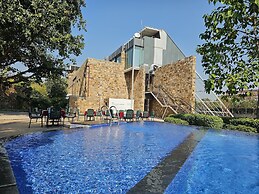 Mana Hotel