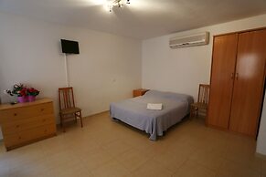 Royal Inn Aparthotel