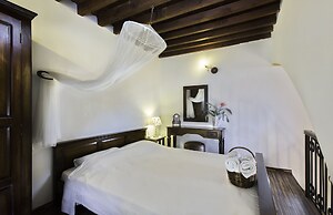 Lindos Boutique Rooms - Adults Only