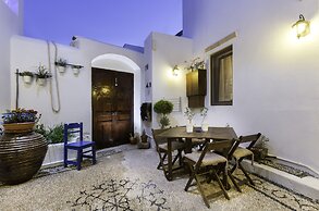 Lindos Boutique Rooms - Adults Only