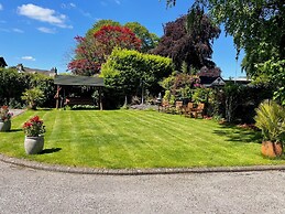 Beaumont House with FREE off-site Health Club - Adults Only