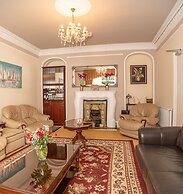 Beaumont House with FREE off-site Health Club - Adults Only