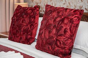 Beaumont House with FREE off-site Health Club - Adults Only