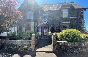 Beaumont House with FREE off-site Health Club - Adults Only