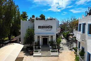 Manuela Hotel