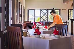 Rock Water Bay Beach Resort & Spa