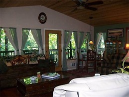 Daybreak Haven Bed & Breakfast