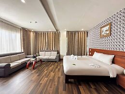 Quoc Cuong Center Da Nang Hotel by Haviland