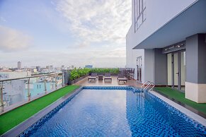 Quoc Cuong Center Da Nang Hotel by Haviland