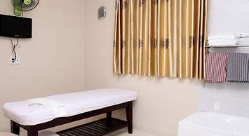 RedDoorz near Gia Dinh Park