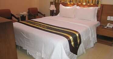 RedDoorz near Gia Dinh Park