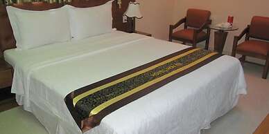 RedDoorz near Gia Dinh Park