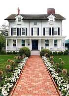 The Hedges Inn