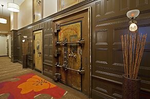 Hilton Garden Inn Milwaukee Downtown