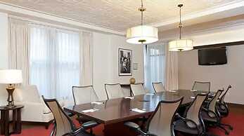 Hilton Garden Inn Milwaukee Downtown