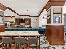 Hilton Garden Inn Milwaukee Downtown