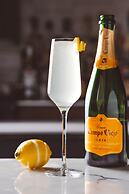 Hilton Garden Inn Milwaukee Downtown