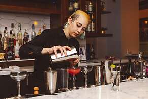 Hilton Garden Inn Milwaukee Downtown