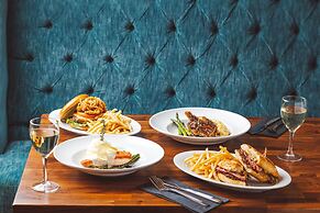 Hilton Garden Inn Milwaukee Downtown