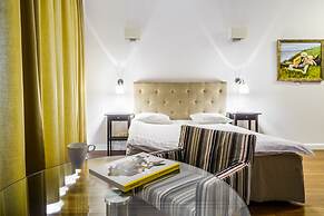 Triton Park Apartments