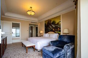 Crowne Plaza Qingdao Ocean Spring Resort by IHG