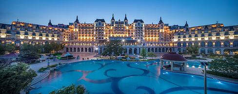 Crowne Plaza Qingdao Ocean Spring Resort by IHG