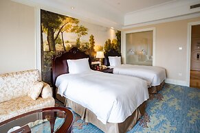 Crowne Plaza Qingdao Ocean Spring Resort by IHG