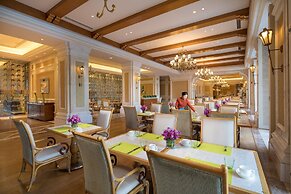 Crowne Plaza Qingdao Ocean Spring Resort by IHG