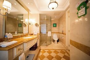 Crowne Plaza Qingdao Ocean Spring Resort by IHG