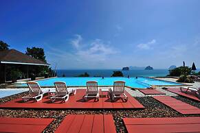 Koh Ngai Cliff Beach Resort