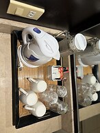 Circle Inn - Iloilo City Center