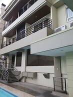 Circle Inn - Iloilo City Center